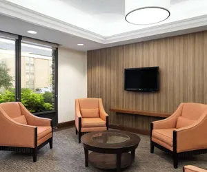 Photo 4 - Wingate by Wyndham St. Louis Airport