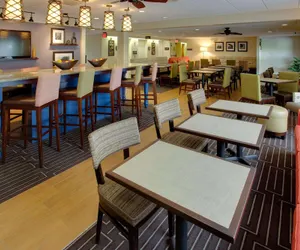Photo 5 - Pittsburgh Airport Inn and Suites
