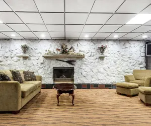 Photo 3 - Quality Inn & Suites Binghamton Vestal