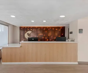 Photo 3 - Comfort Inn & Suites Ormond Beach Oceanfront