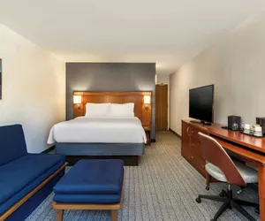 Photo 4 - Courtyard by Marriott Sacramento Airport Natomas