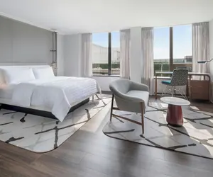 Photo 2 - Le Meridien Washington, D.C., The Madison