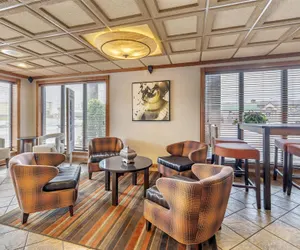 Photo 5 - Best Western Angus Inn