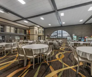 Photo 4 - Best Western Angus Inn