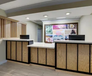 Photo 3 - Sonesta ES Suites San Jose Airport