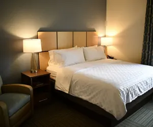 Photo 5 - Candlewood Suites Grand Rapids Airport, an IHG Hotel