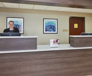 Photo 3 - Candlewood Suites Grand Rapids Airport by IHG