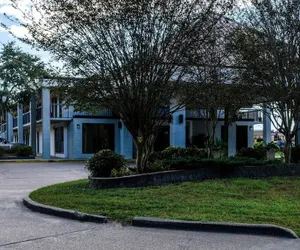 Photo 2 - Quality Inn Moss Point - Pascagoula