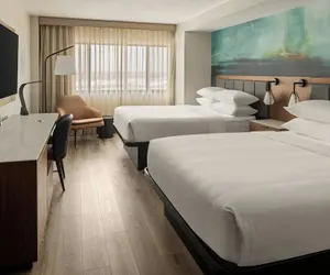 Photo 5 - Oshkosh Marriott Waterfront Hotel & Convention Center