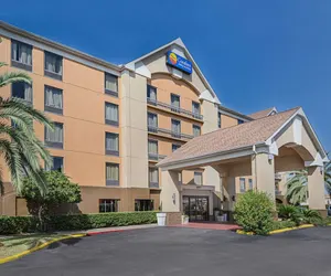 Photo 2 - Comfort Inn & Suites Southwest Fwy at Westpark