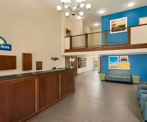 Photo 2 - Days Inn by Wyndham Airport/Maine Mall