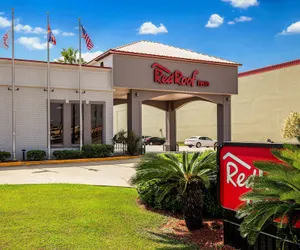 Photo 2 - Red Roof Inn Gulfport - Biloxi Airport