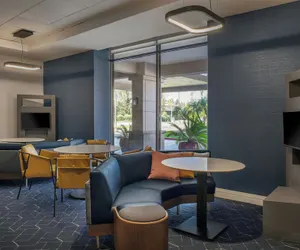 Photo 5 - Courtyard by Marriott Los Angeles Pasadena/Monrovia