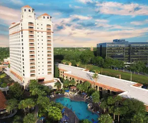 Photo 2 - DoubleTree by Hilton Hotel Orlando at SeaWorld