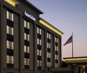 Photo 2 - AmericInn by Wyndham Madison West