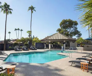 Photo 2 - Delta Hotels by Marriott Phoenix Mesa