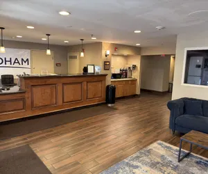 Photo 2 - Wingate by Wyndham Utica