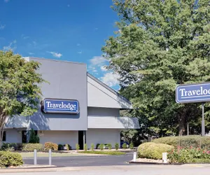 Photo 2 - Travelodge by Wyndham College Park