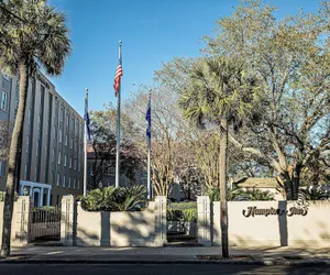 Photo 2 - Hampton Inn Charleston-Historic District