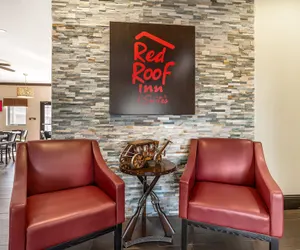 Photo 4 - Red Roof Inn & Suites Sulphur Springs