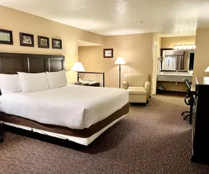 Photo 2 - Best Western Country Inn