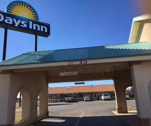 Photo 3 - Americas Best Value Inn Hobbs