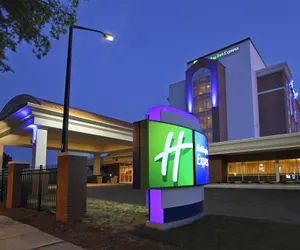 Photo 2 - Holiday Inn Express Augusta Downtown, an IHG Hotel