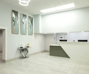 Photo 4 - Days Inn & Suites by Wyndham Bossier City/Casino Area