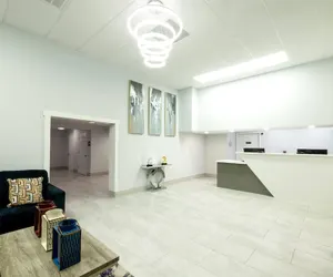 Photo 5 - Days Inn & Suites by Wyndham Bossier City/Casino Area