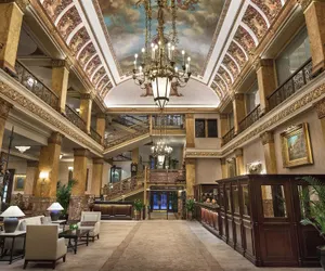 Photo 4 - The Pfister Hotel