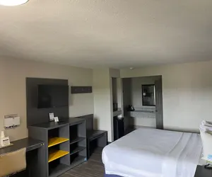 Photo 5 - Days Inn by Wyndham Ruston LA