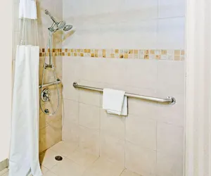 Photo 5 - Park Suites Hotel