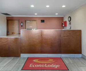 Photo 5 - Econo Lodge