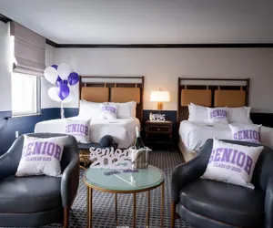 Photo 3 - Hilton Orrington / Evanston