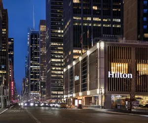 Photo 2 - New York Hilton Midtown