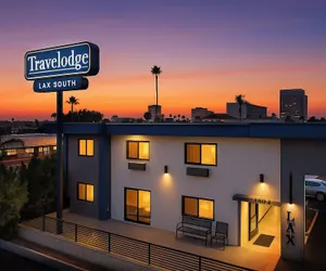 Photo 2 - Travelodge by Wyndham LAX