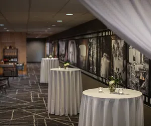 Photo 5 - Renaissance Minneapolis Bloomington Hotel