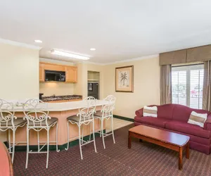 Photo 3 - Days Inn by Wyndham Destin