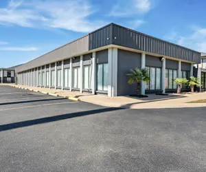 Photo 2 - Quality Inn Little Rock South