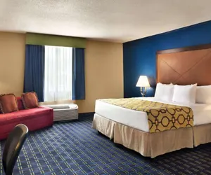 Photo 3 - Quality Inn