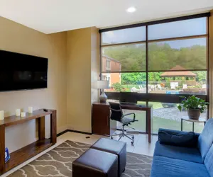 Photo 5 - Comfort Inn