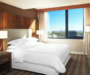 Photo 5 - Sheraton Denver West Hotel