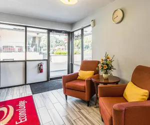 Photo 4 - Econo Lodge Tallahassee North - University Area