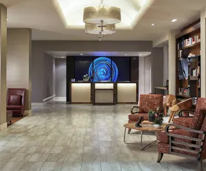 Photo 4 - Renaissance Asheville Downtown Hotel