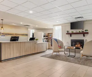 Photo 3 - Best Western Fairmont