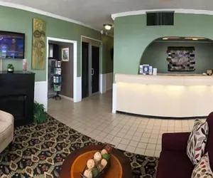 Photo 2 - Wingfield Inn