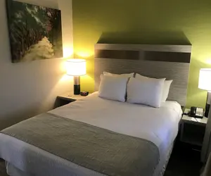 Photo 2 - SureStay InnSuites Phoenix Hotel & Suites by Best Western