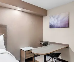 Photo 5 - Red Roof Inn PLUS+ Chicago - Hoffman Estates