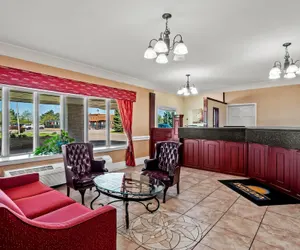 Photo 5 - Days Inn by Wyndham Whitmore Lake/Ann Arbor/Brighton