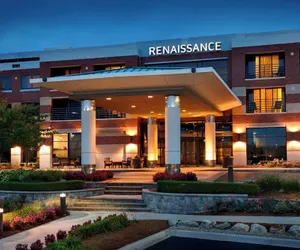 Photo 2 - The Baronette Renaissance Detroit-Novi Hotel